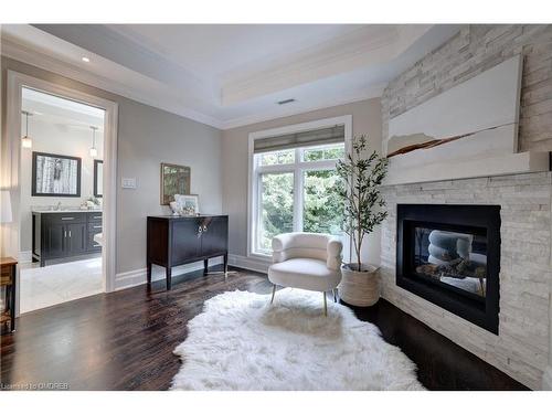 134 Westside Drive, Oakville, ON - Indoor Photo Showing Living Room With Fireplace