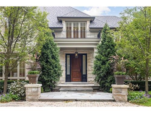 119 Chartwell Road, Oakville, ON - Outdoor