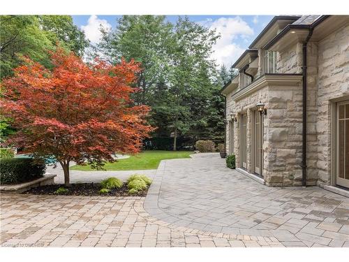 119 Chartwell Road, Oakville, ON - Outdoor