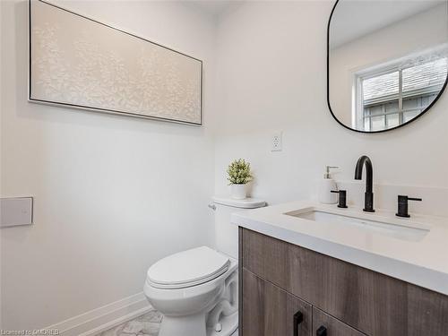 2212 Urwin Crescent, Oakville, ON - Indoor Photo Showing Bathroom