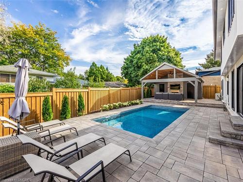 2212 Urwin Crescent, Oakville, ON - Outdoor With In Ground Pool