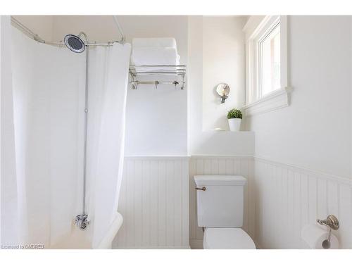 73 Park Avenue, Oakville, ON - Indoor Photo Showing Bathroom