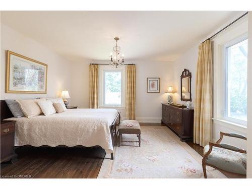 73 Park Avenue, Oakville, ON - Indoor Photo Showing Bedroom