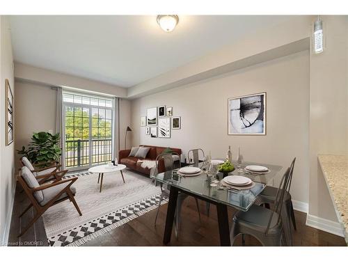 206-2300 Upper Middle Road W, Oakville, ON - Indoor