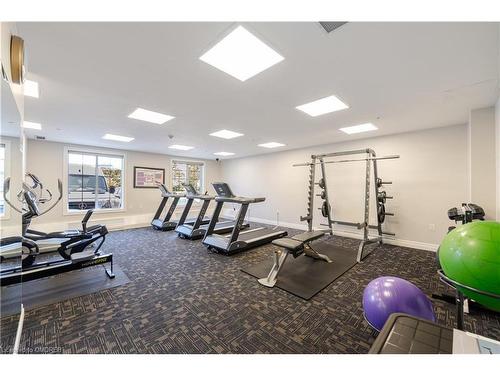 206-2300 Upper Middle Road W, Oakville, ON - Indoor Photo Showing Gym Room