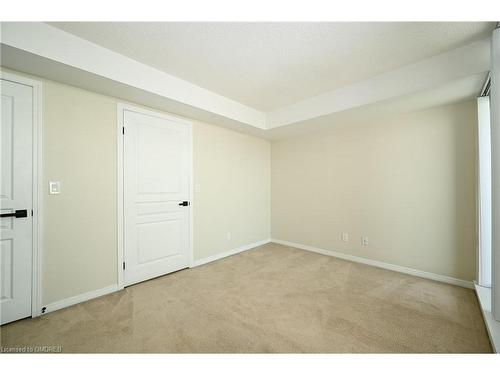 1703-2545 Erin Centre Boulevard, Mississauga, ON - Indoor Photo Showing Other Room