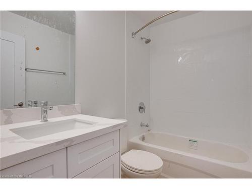 4-308 Egerton Street, London, ON - Indoor Photo Showing Bathroom