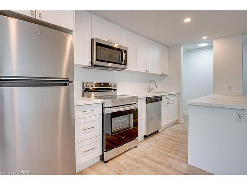 4-308 Egerton Street, London, ON - Indoor Photo Showing Kitchen With Stainless Steel Kitchen