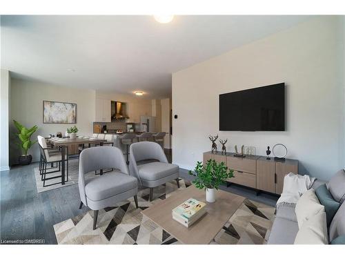 3511 Post Road, Oakville, ON - Indoor Photo Showing Living Room