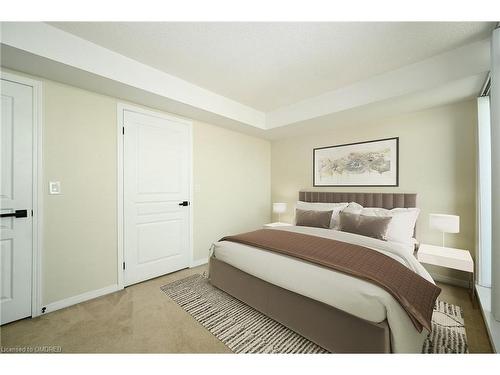 1703-2545 Erin Centre Boulevard, Mississauga, ON - Indoor Photo Showing Bedroom