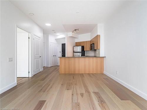 1212-15 Windermere Avenue, Toronto, ON - Indoor Photo Showing Kitchen