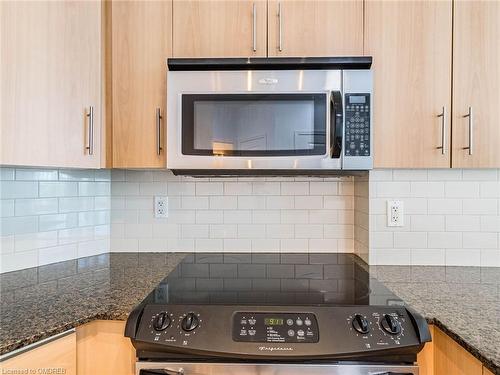 1212-15 Windermere Avenue, Toronto, ON - Indoor Photo Showing Kitchen With Stainless Steel Kitchen