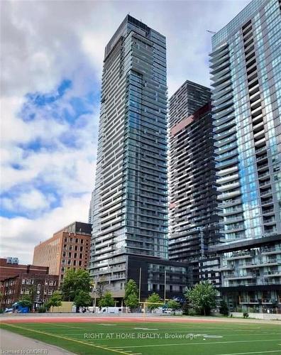 314-39 Roehampton Avenue, Toronto, ON - Outdoor With Facade