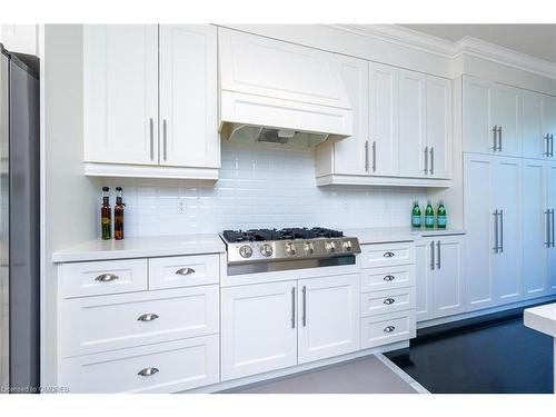 42 Oak Street, Georgetown, ON - Indoor Photo Showing Kitchen