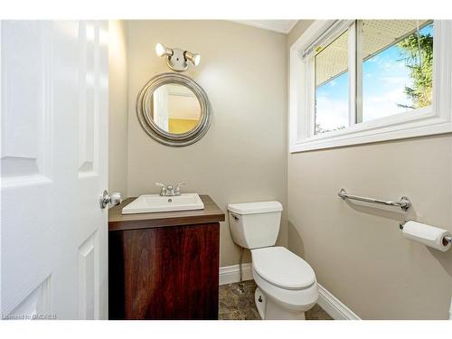 14360 Sixth Line, Halton Hills, ON - Indoor Photo Showing Bathroom