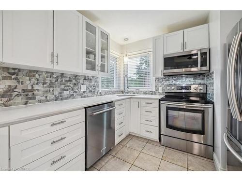 1311 Tyrrell Road, Burlington, ON - Indoor Photo Showing Kitchen