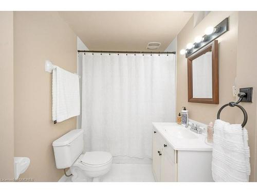 1185 Lansdown Drive, Oakville, ON - Indoor Photo Showing Bathroom