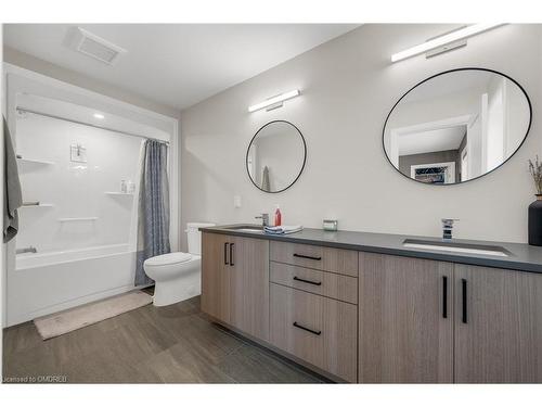 3822 Simpson Lane, Fort Erie, ON - Indoor Photo Showing Bathroom