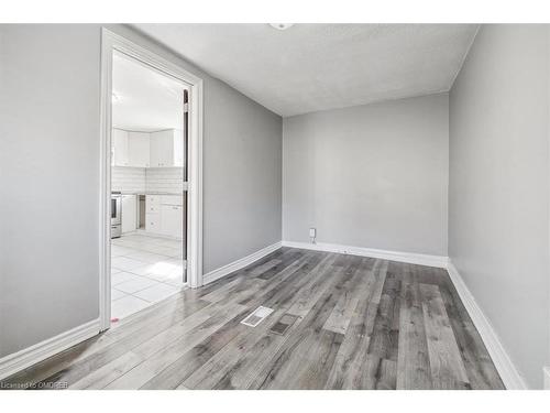 73 Vine Street S, St. Catharines, ON - Indoor Photo Showing Other Room