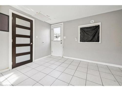 73 Vine Street S, St. Catharines, ON - Indoor Photo Showing Other Room