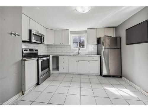 73 Vine Street S, St. Catharines, ON - Indoor Photo Showing Kitchen