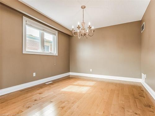 4307 Alta Court, Mississauga, ON - Indoor Photo Showing Other Room