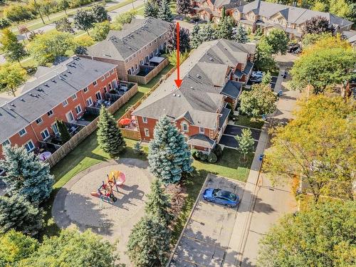 39-2022 Atkinson Drive, Burlington, ON - Outdoor With View