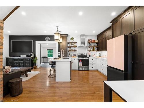 216 Victoria Street, Shelburne, ON - Indoor Photo Showing Kitchen