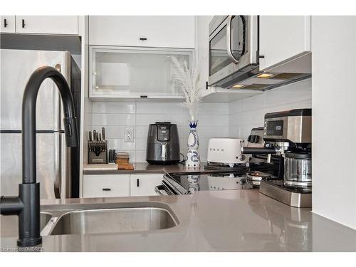 2011-150 East Liberty Street, Toronto, ON - Indoor Photo Showing Kitchen With Stainless Steel Kitchen With Double Sink