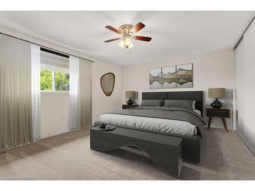 14-44 Frances Avenue, Stoney Creek, ON - Indoor Photo Showing Bedroom