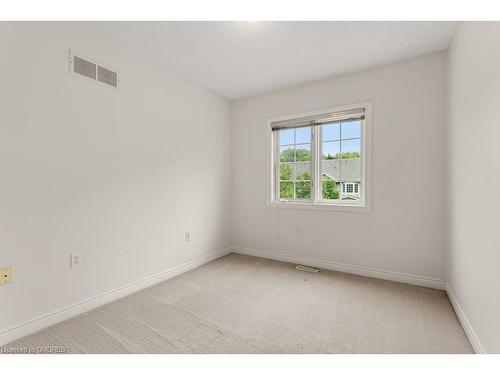 14-44 Frances Avenue, Stoney Creek, ON - Indoor Photo Showing Other Room