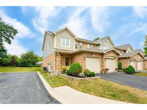 14-44 Frances Avenue, Stoney Creek, ON - Outdoor With Facade