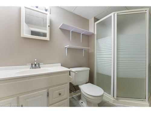 10 Cypress Street, St. Catharines, ON - Indoor Photo Showing Bathroom