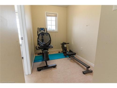 157 Hunter Way, Brantford, ON - Indoor Photo Showing Gym Room