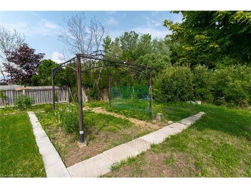 157 Hunter Way, Brantford, ON - Outdoor