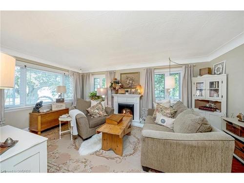 62 Nelson Court, Halton Hills, ON - Indoor Photo Showing Living Room With Fireplace