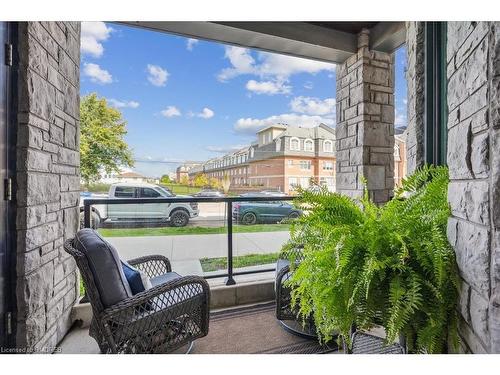 105-2388 Khalsa Gate, Oakville, ON - Outdoor