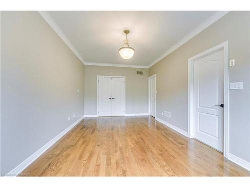 1492 Pinery Crescent, Oakville, ON - Indoor Photo Showing Other Room