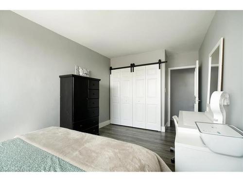 403-188 Mill Street S, Brampton, ON - Indoor Photo Showing Bedroom