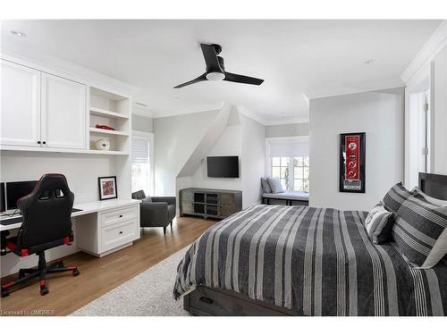 1128 Westdale Road, Oakville, ON - Indoor Photo Showing Bedroom