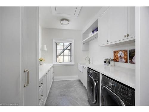 1128 Westdale Road, Oakville, ON - Indoor Photo Showing Laundry Room