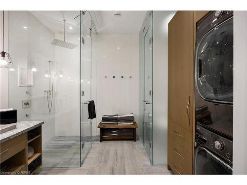 1128 Westdale Road, Oakville, ON - Indoor Photo Showing Laundry Room