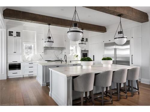 1128 Westdale Road, Oakville, ON - Indoor Photo Showing Kitchen With Upgraded Kitchen