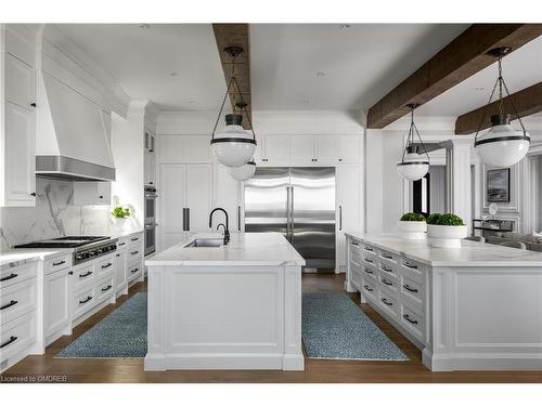 1128 Westdale Road, Oakville, ON - Indoor Photo Showing Kitchen With Upgraded Kitchen