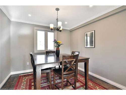 3521 Toffee Street, Burlington, ON - Indoor Photo Showing Dining Room