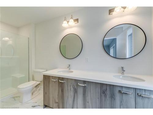 1335 Kobzar Drive, Oakville, ON - Indoor Photo Showing Bathroom