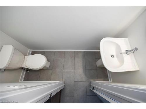 1335 Kobzar Drive, Oakville, ON - Indoor Photo Showing Bathroom