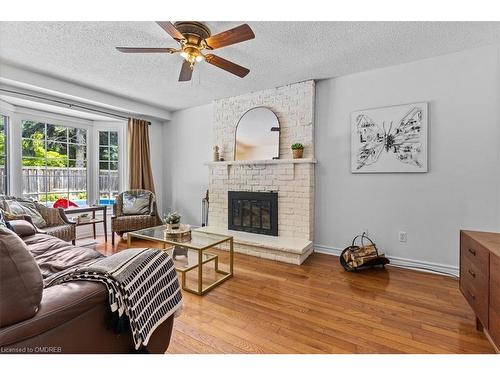 865 Anderson Avenue, Milton, ON - Indoor Photo Showing Living Room With Fireplace