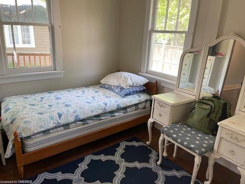 315 Eastwood Avenue, Crystal Beach, ON - Indoor Photo Showing Bedroom