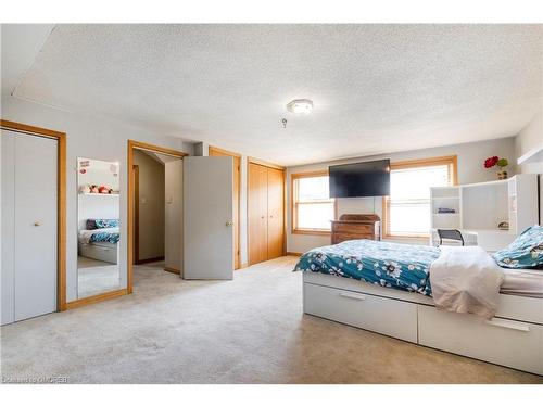 366 George Street, Milton, ON - Indoor Photo Showing Bedroom